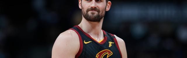 开云体育下载-拉夫是否会和骑士分手？篮网考虑用爱神取代小乔丹